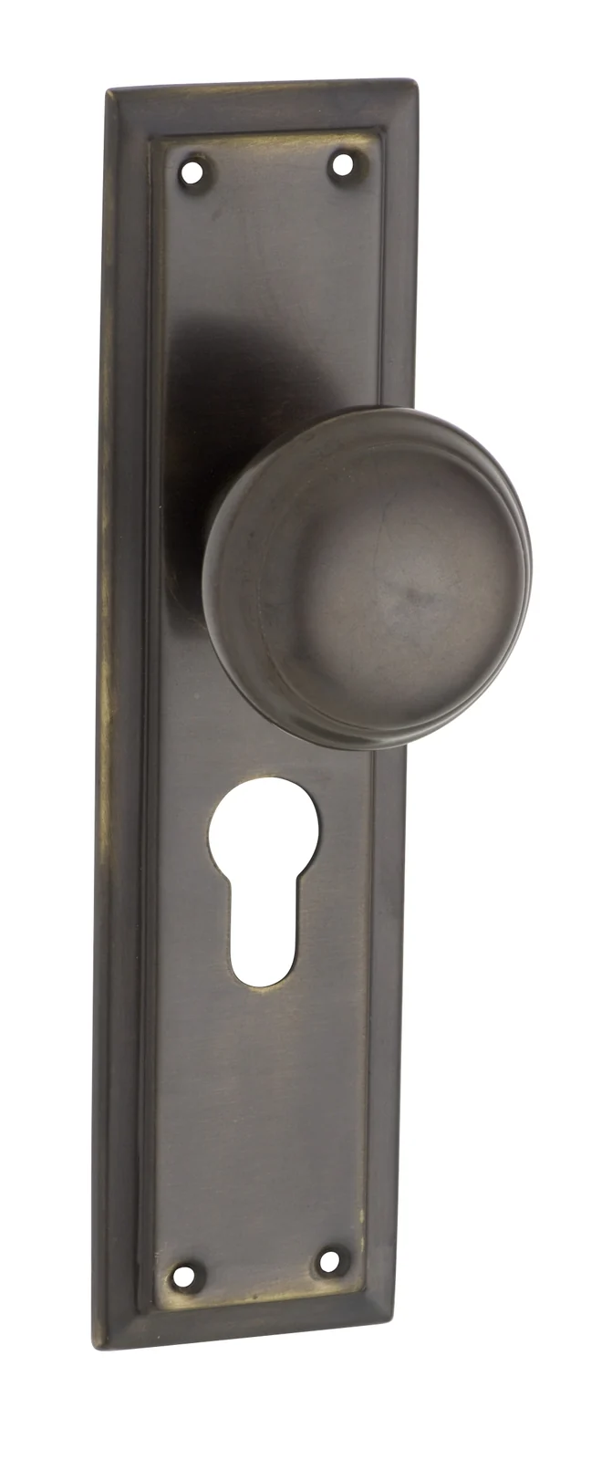 Tradco Richmond Door Knob on Long Backplate Antique Brass - Image 3