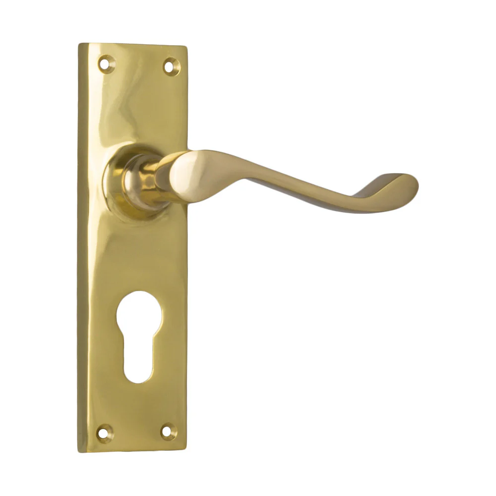 Tradco Victorian Door Lever Handle on Long Backplate Polished Brass - Image 3