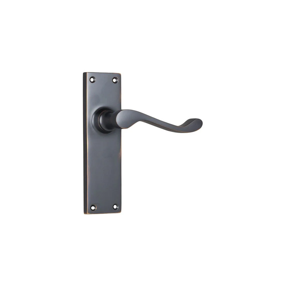 Tradco Victorian Lever Door Handle on Long Backplate Antique Copper - Image 2