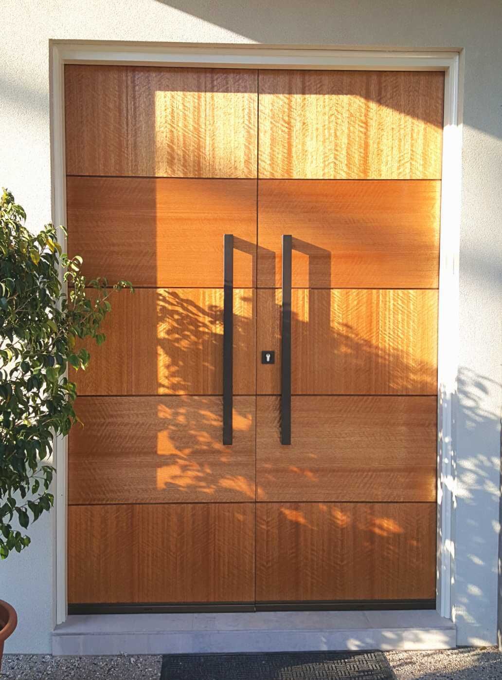 Zanda Polo Door Pull Handle Back to Back - Available in Various Finishes and Sizes - Image 2